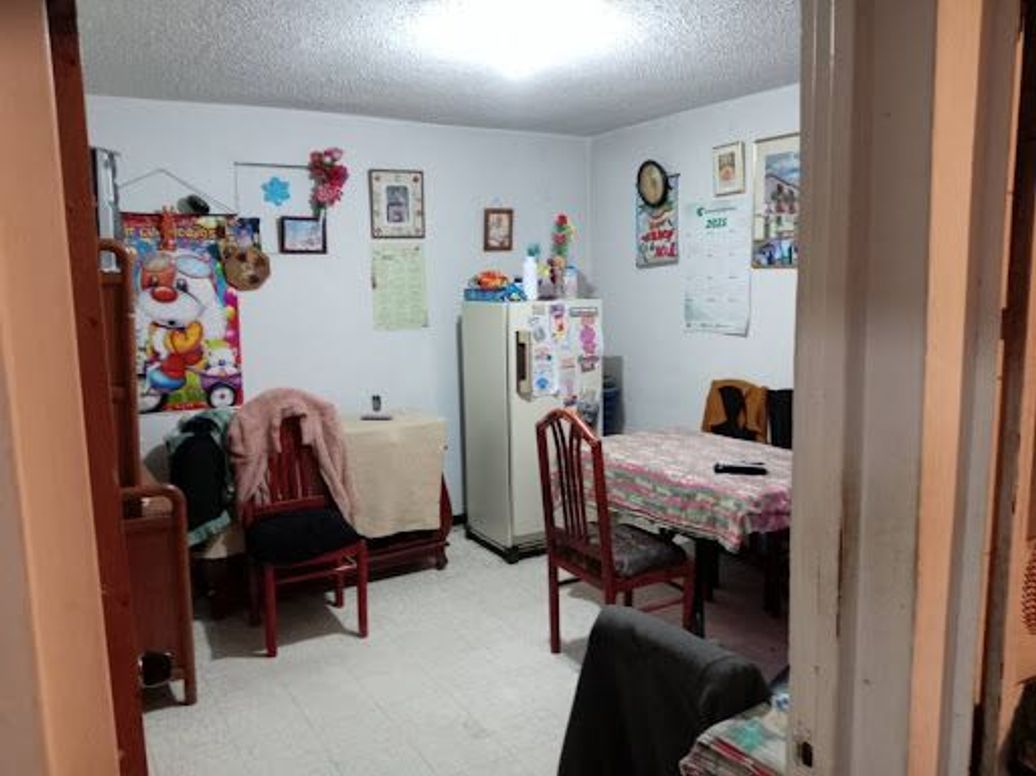 Casa de 6 alcobas en venta en Gran Britalia, Bogotá, 368 m² · foto 7 de 20