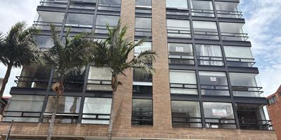 Vive el encanto en este luminoso apartamento de un solo ambiente de 26 mt, en el corazón de Bogotá,1 baño, vista exterior, club house, se entrega con nevera, Bienvenido a tu nuevo hogar, donde la comodidad y la diversión se encuentran en cada rincón.