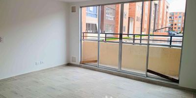 [ARR] ID HOUM: 157831

Entérate de todos los beneficios al arrendar con nosotros:
    • Asistencia e intermediación con el propietario
    • Firma tu contrato online
    • Arrienda sin burocracia, sin papeleos ni notarías

Departamento en arriendo, ubicado en el barrio Barrio La Estacion, con una superficie construida de 53.06 m² y superficie total de 62.00  m². 

Sus principales características son:

    • No amoblado
    • 3 dormitorios
    • 2 baños
    • Admite mascotas
    • 1 parqueadero
    • Año de construcción: 2025
            
Además, el inmueble cuenta con las siguientes amenidades:

    • Salón de eventos
    • Vigilancia 24 hrs
    • Ascensor
    • Zona de juegos
    • Alberca
    • Gimnasio
    • Zona de asadores

Si arriendas con nosotros, te brindamos asesoría personalizada durante todo el proceso.

Requisitos para arrendar con nosotros:

    • Arrienda sin codeudor*, fácil, rápido y seguro
    • Demuestra un ingreso mensual neto de al menos 2.5 veces el valor del arriendo (los ingresos mensuales se pueden complementar por las personas que vivirán en este inmueble)
    • Completa tu información básica y mándanos tus extractos bancarios o documentos que demuestren tus ingresos
    • No debes tener reportes negativos en centrales de crédito
        

IMPORTANTE:

    • Te invitamos a agendar una visita a esta propiedad
    • Si tienes alguna duda por favor puedes solicitar más información desde los portales como también contactarte directamente con nosotros
    
Más que una inmobiliaria, somos Houm.
*Aplican T&C