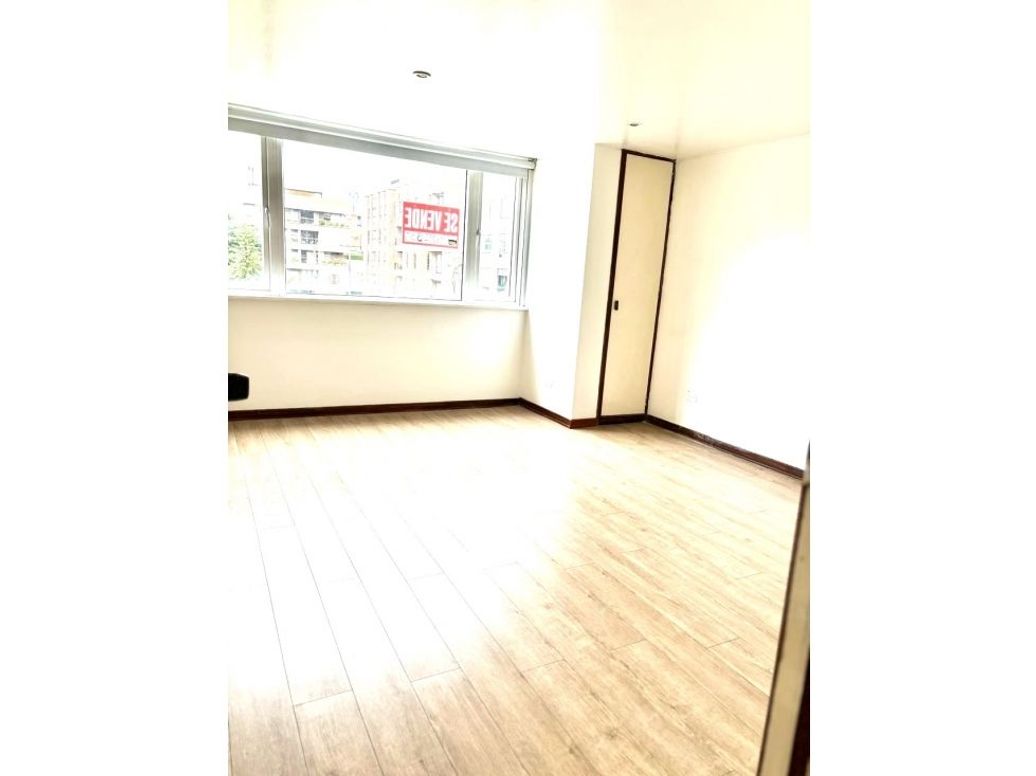 Apartamento de 3 alcobas en venta en Santa Barbara, Bogotá, 157 m² · foto 12 de 20