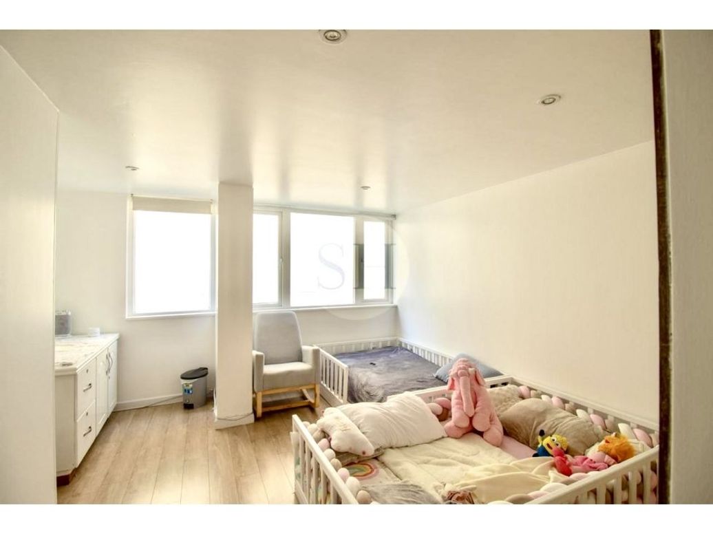 Apartamento de 3 alcobas en venta en Santa Barbara, Bogotá, 157 m² · foto 9 de 20