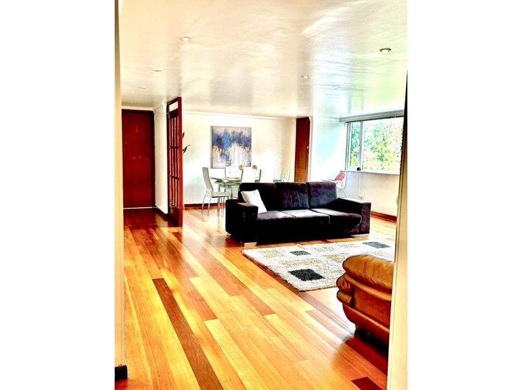 Apartamento de 3 alcobas en venta en Santa Barbara, Bogotá, 157 m² · foto 7 de 20