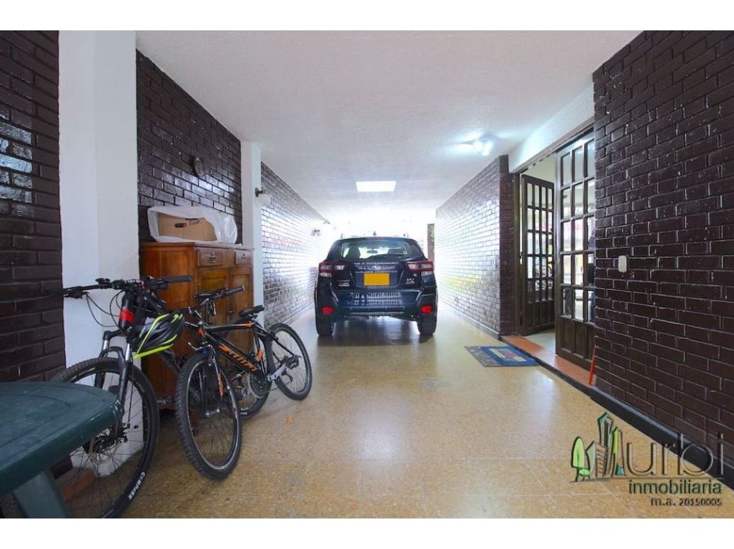 Casa de 4 alcobas en venta en Niza, Bogotá, 292 m² · foto 20 de 20