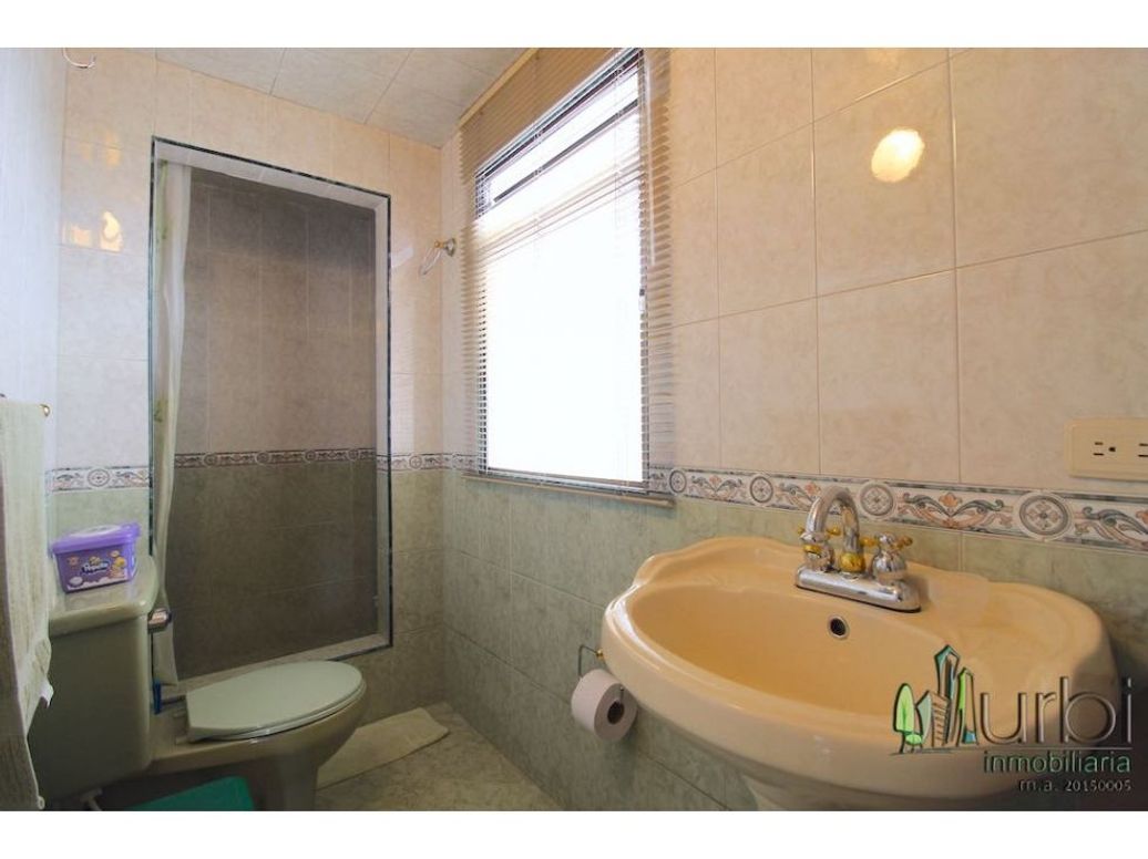 Casa de 4 alcobas en venta en Niza, Bogotá, 292 m² · foto 10 de 20