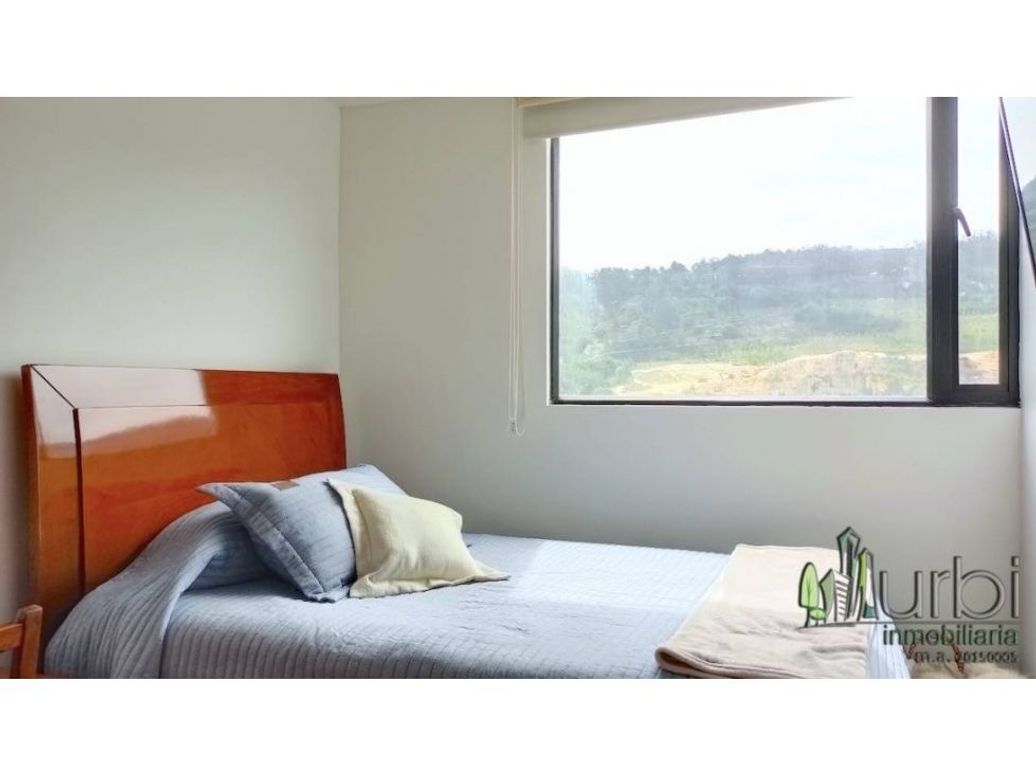 Apartamento de 3 alcobas en venta en El Redil, Bogotá, 102 m² · foto 5 de 17