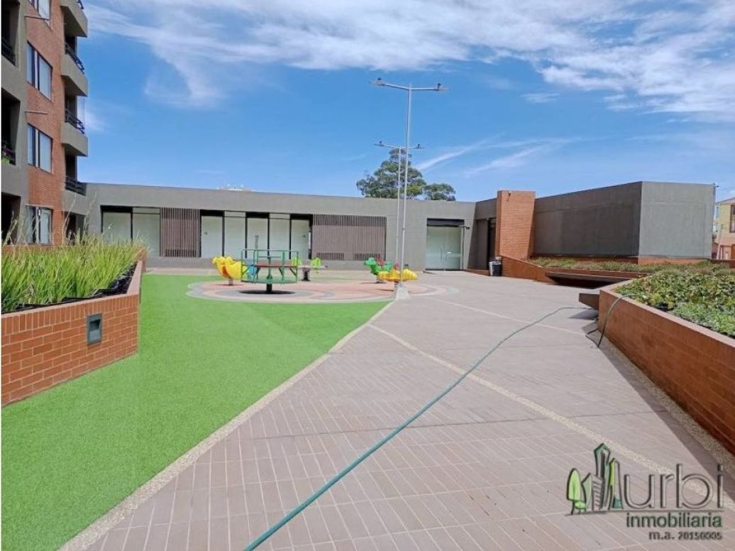Apartamento de 3 alcobas en venta en El Redil, Bogotá, 102 m² · foto 13 de 17