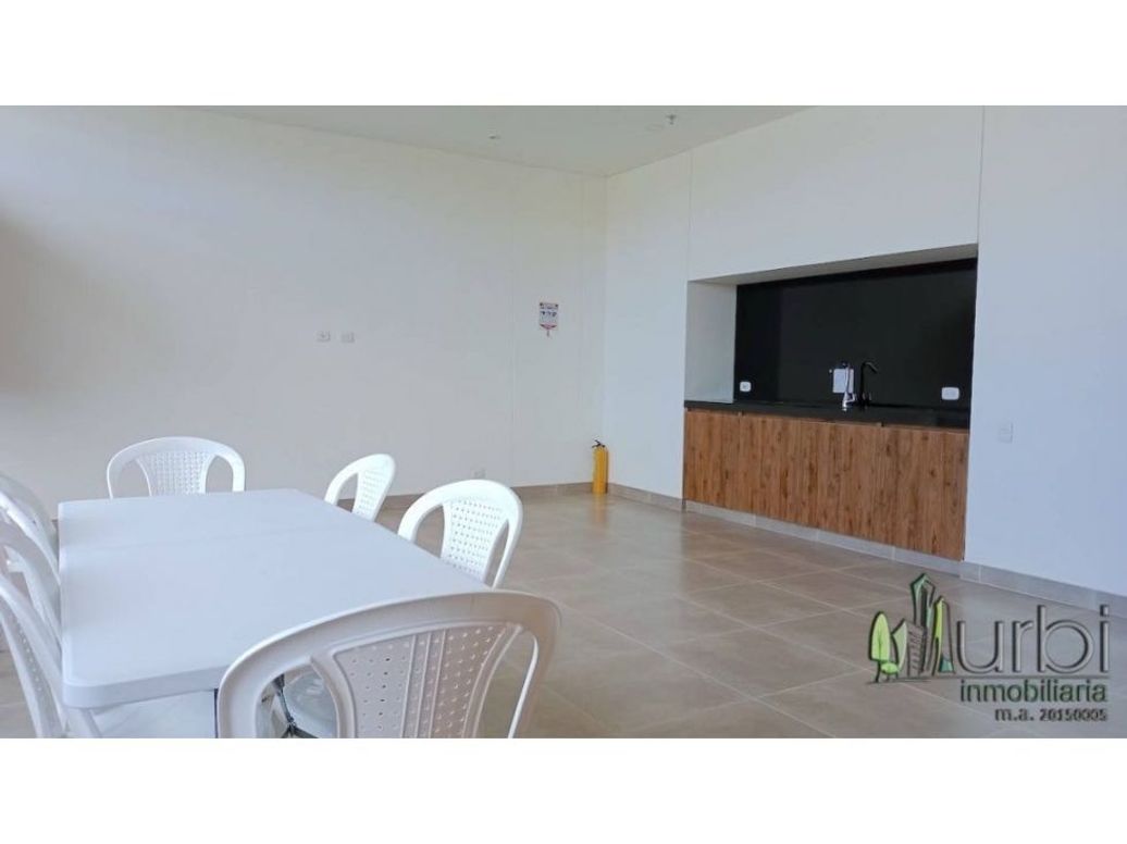 Apartamento de 3 alcobas en venta en El Redil, Bogotá, 102 m² · foto 11 de 17