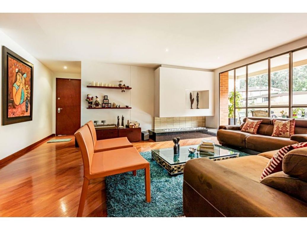 Apartamento de 3 alcobas en venta en Usaquén, Bogotá, 173 m² · foto 3 de 13