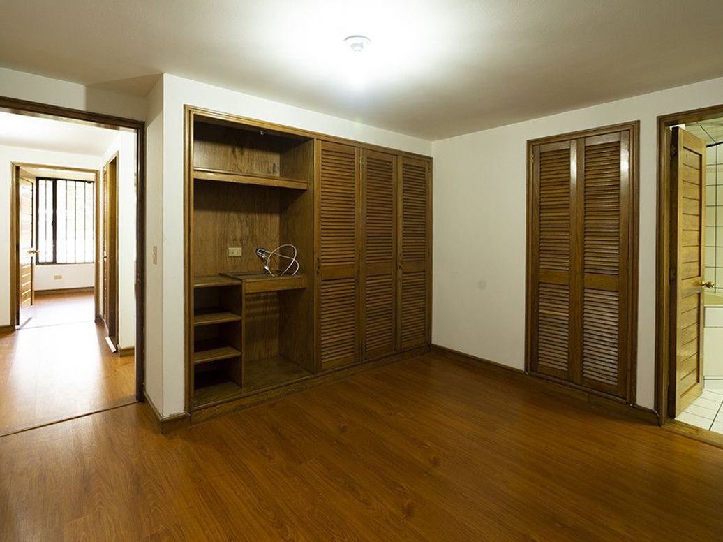 Apartamento de 4 alcobas en venta en Chico Norte Et. Iii, Bogotá, 160 m² · foto 6 de 6