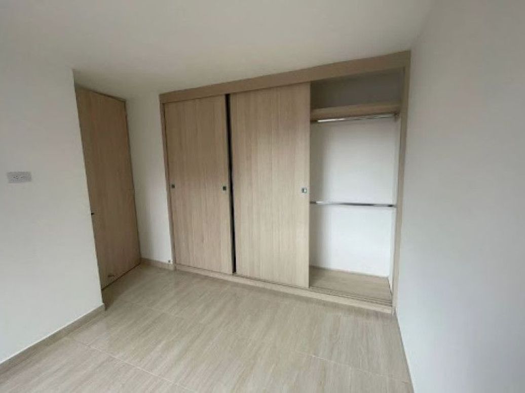 Apartamento de 2 alcobas en venta en Primavera Occidental, Bogotá, 32 m² · foto 3 de 9