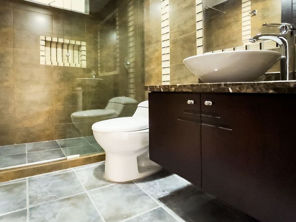 Apartamento de 3 alcobas en venta en Rincon Del Chicó, Bogotá, 240 m² · foto 7 de 7
