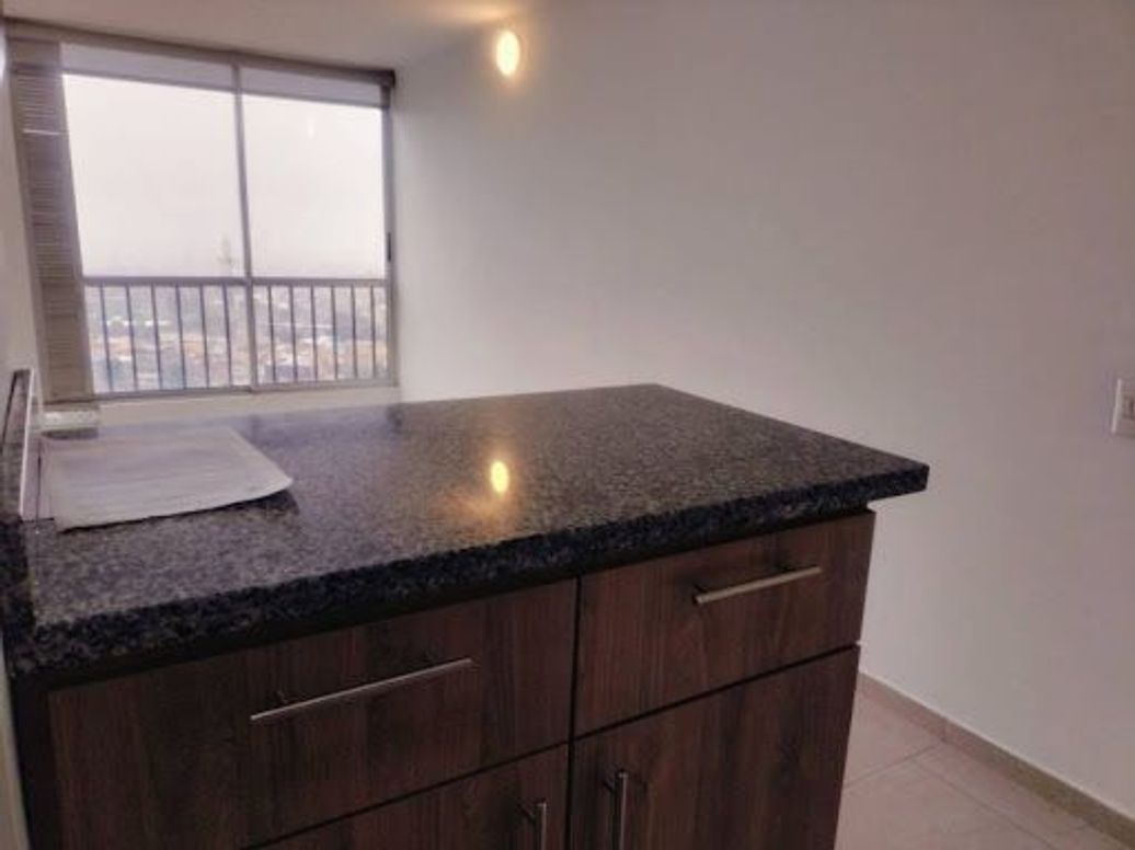 Apartamento de 3 alcobas en venta en 20 De Julio, Bogotá, 50 m² · foto 8 de 20