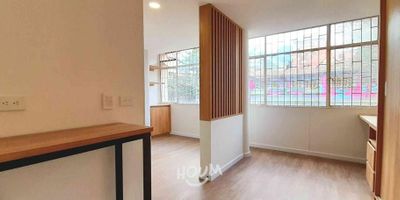 [ARR] ID HOUM: 158157

Entérate de todos los beneficios al arrendar con nosotros:
    • Asistencia e intermediación con el propietario
    • Firma tu contrato online
    • Arrienda sin burocracia, sin papeleos ni notarías

Departamento en arriendo, ubicado en el barrio La Porciúncula, con una superficie construida de 21.30 m² y superficie total de 21.30  m². 

Sus principales características son:

    • No amoblado
    • 1 dormitorio
    • 1 baño
    • Admite mascotas
    • Año de construcción: 2025
            
Además, el inmueble cuenta con las siguientes amenidades:

    • Lavandería

Si arriendas con nosotros, te brindamos asesoría personalizada durante todo el proceso.

Requisitos para arrendar con nosotros:

    • Arrienda sin codeudor*, fácil, rápido y seguro
    • Demuestra un ingreso mensual neto de al menos 2.5 veces el valor del arriendo (los ingresos mensuales se pueden complementar por las personas que vivirán en este inmueble)
    • Completa tu información básica y mándanos tus extractos bancarios o documentos que demuestren tus ingresos
    • No debes tener reportes negativos en centrales de crédito
        

IMPORTANTE:

    • Te invitamos a agendar una visita a esta propiedad
    • Si tienes alguna duda por favor puedes solicitar más información desde los portales como también contactarte directamente con nosotros
    
Más que una inmobiliaria, somos Houm.
*Aplican T&C