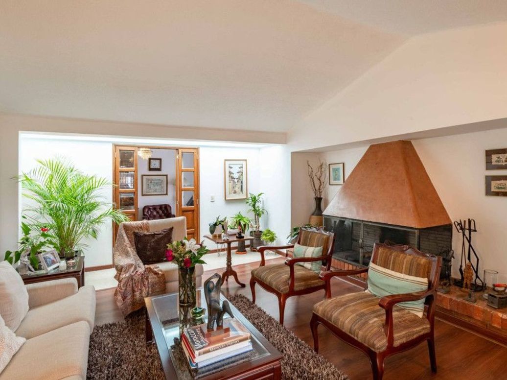 Casa de 4 alcobas en venta en Mónaco, Bogotá, 220 m² · foto 3 de 20