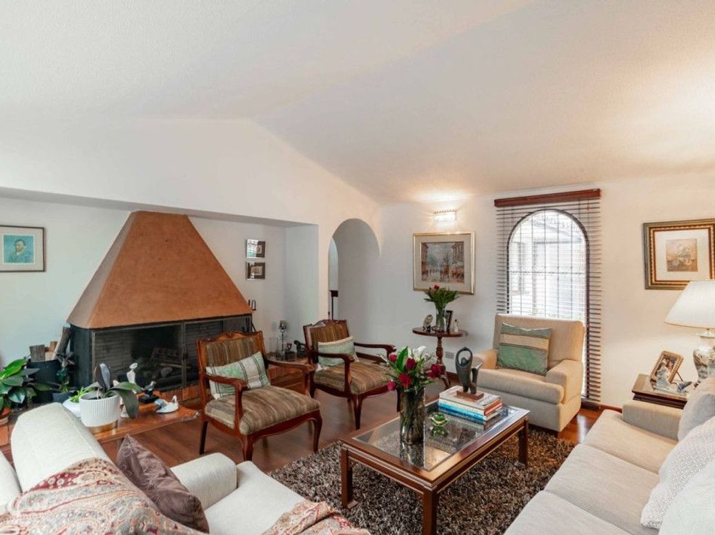 Casa de 4 alcobas en venta en Mónaco, Bogotá, 220 m² · foto 4 de 20