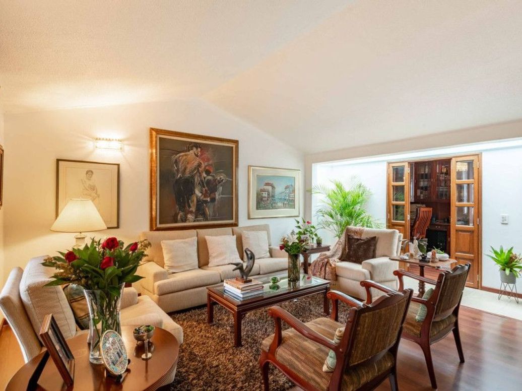 Casa de 4 alcobas en venta en Mónaco, Bogotá, 220 m² · foto 2 de 20