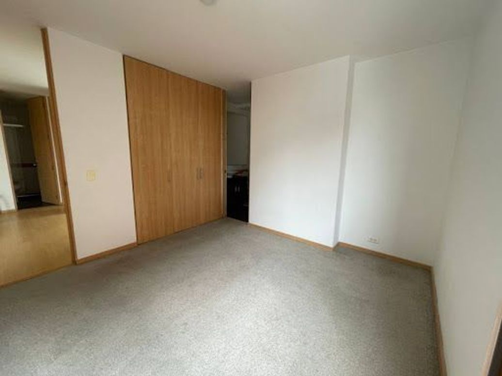 Apartamento de 2 alcobas en venta en Chapinero Noroccidental, Bogotá, 58 m² · foto 12 de 18