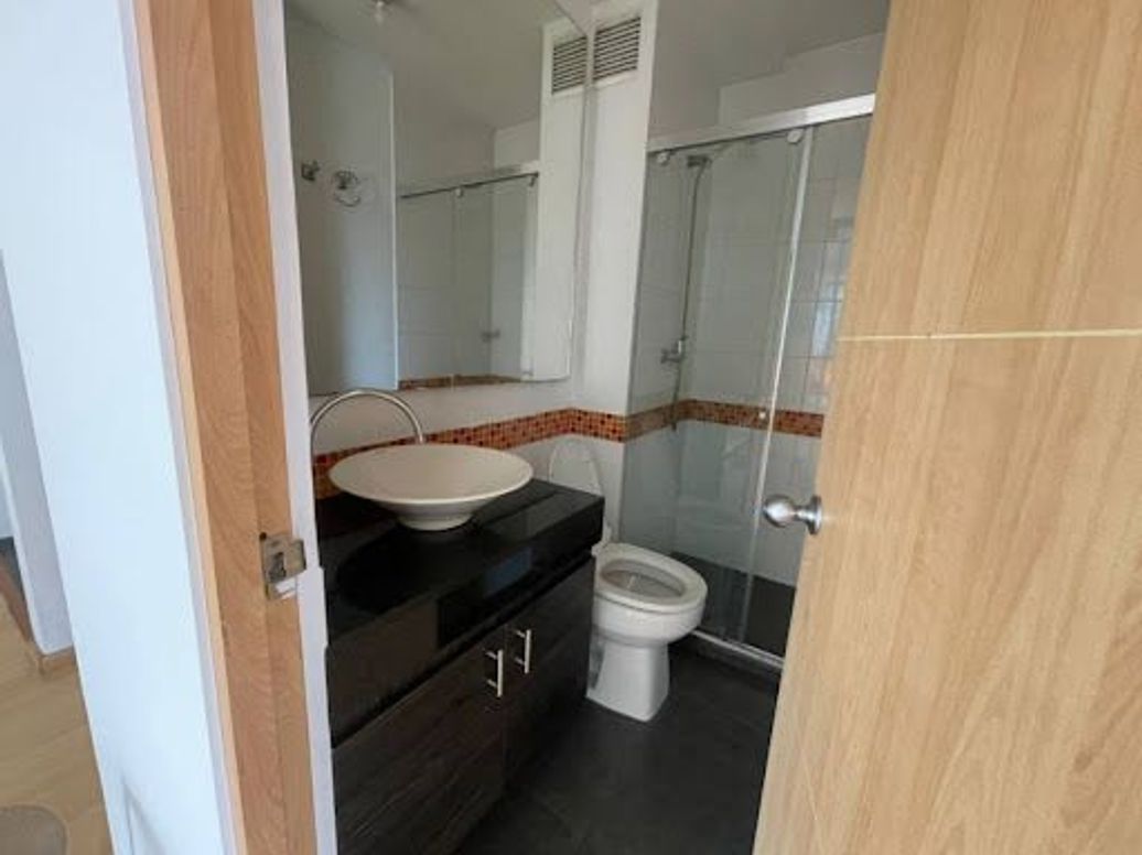 Apartamento de 2 alcobas en venta en Chapinero Noroccidental, Bogotá, 58 m² · foto 16 de 18