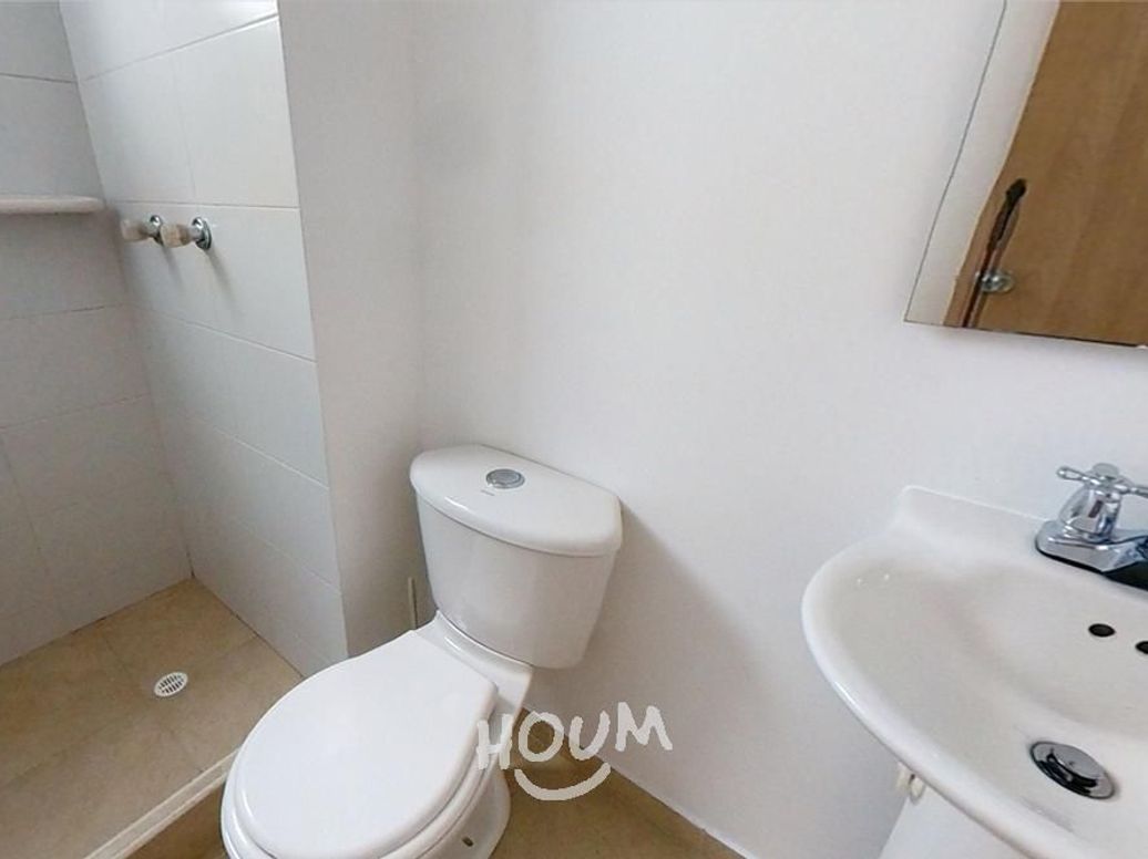 Apartamento de 1 alcoba en venta en El Real, Bogotá, 30 m² · foto 6 de 7