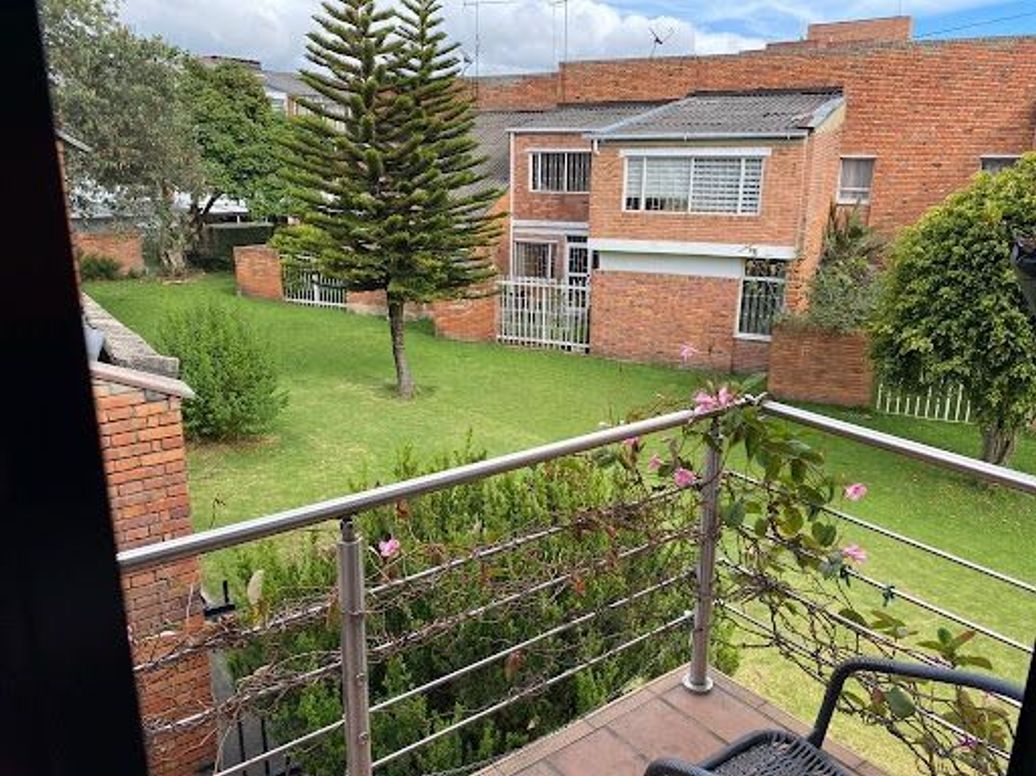 Casa de 3 alcobas en venta en Ub. Cordoba, Bogotá, 182 m² · foto 14 de 20