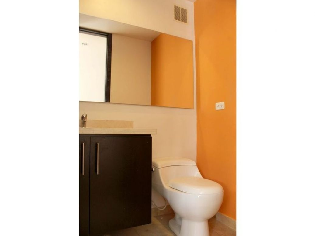 Apartamento de 3 alcobas en venta en Cedro Golf, Bogotá, 100 m² · foto 11 de 12