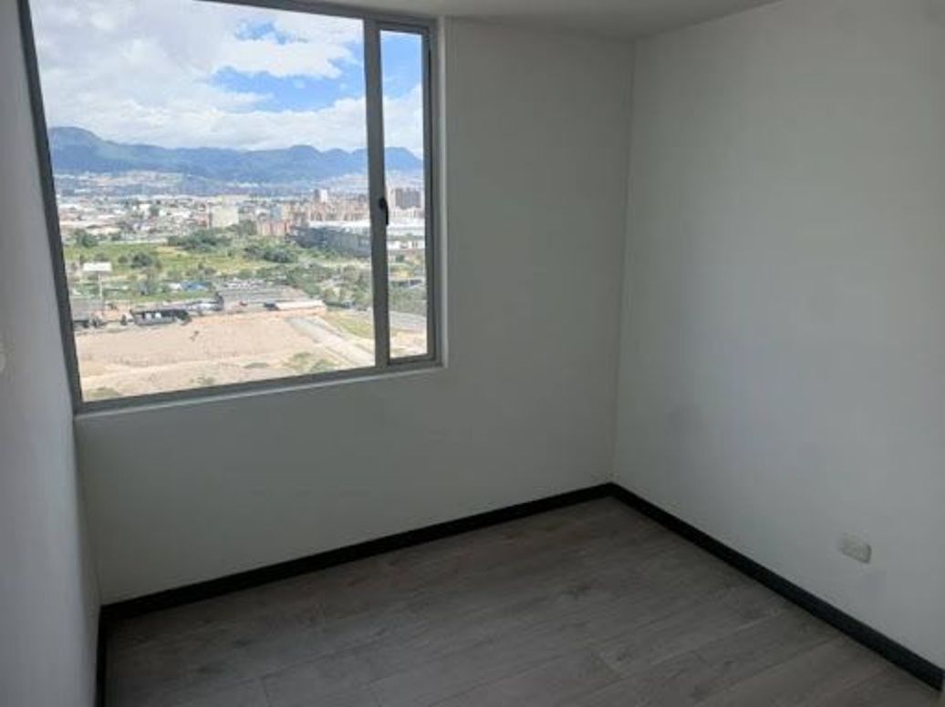 Apartamento de 3 alcobas en venta en Fontibón Centro, Bogotá, 85 m² · foto 13 de 20