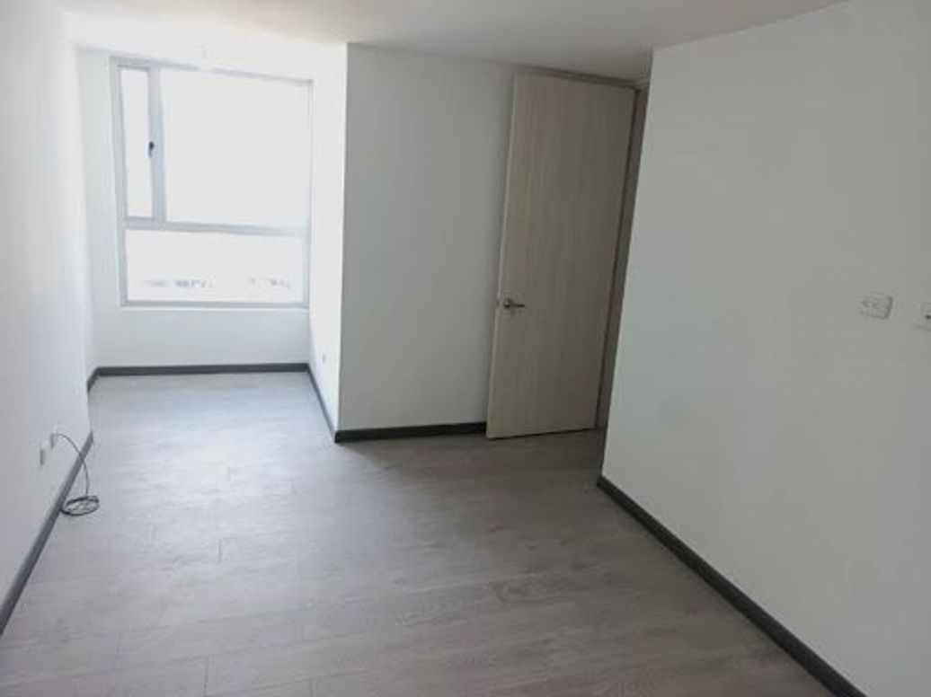 Apartamento de 3 alcobas en venta en Fontibón Centro, Bogotá, 85 m² · foto 7 de 20