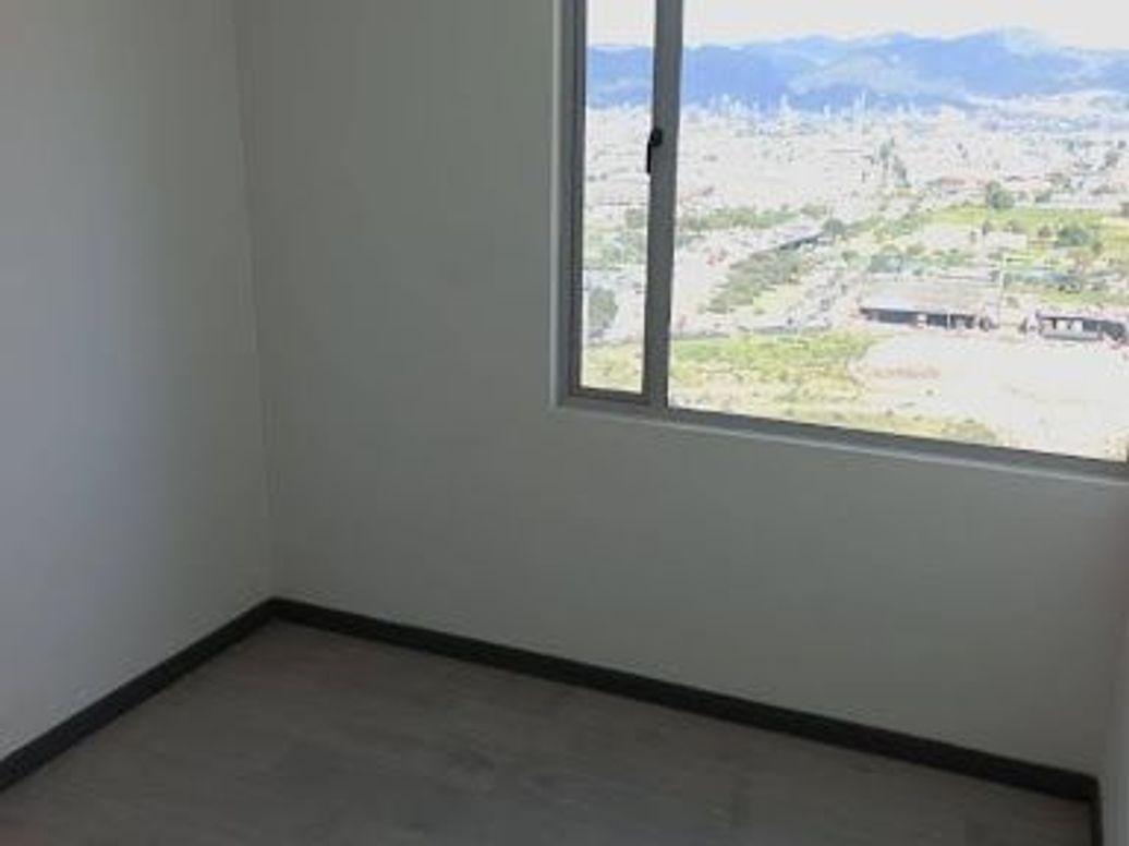 Apartamento de 3 alcobas en venta en Fontibón Centro, Bogotá, 85 m² · foto 10 de 20