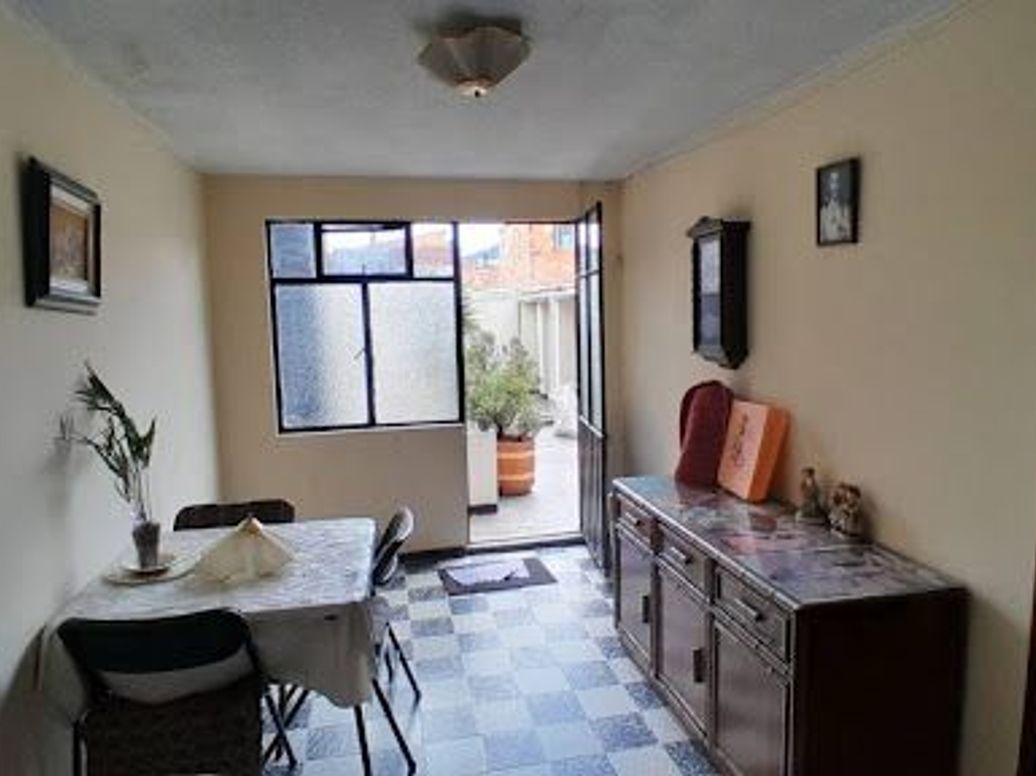 Casa de 8 alcobas en venta en Rionegro, Bogotá, 233 m² · foto 15 de 18