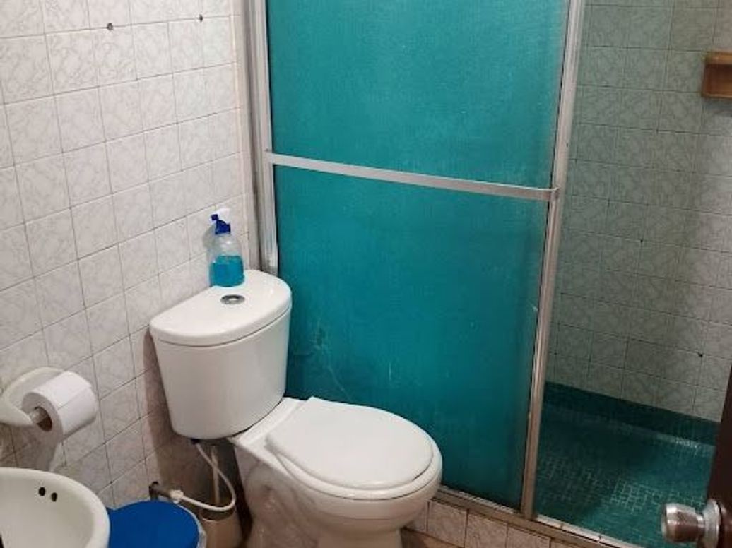 Casa de 6 alcobas en venta en Las Mercedes, Bogotá, 280 m² · foto 13 de 18