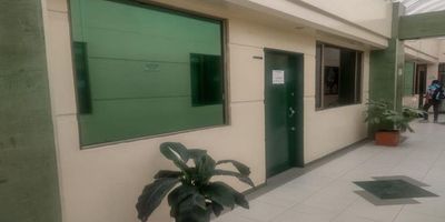 Oportunudad de Inversion, Oficina en Centro comercial, sanandresito 38, con baño pribado, seguridad, comodas vias de acceso, contactenos