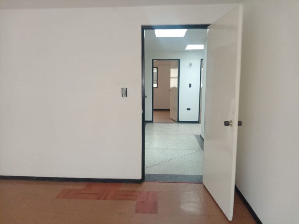 Casa de 7 alcobas en venta en Venecia, Bogotá, 300 m² · foto 7 de 20