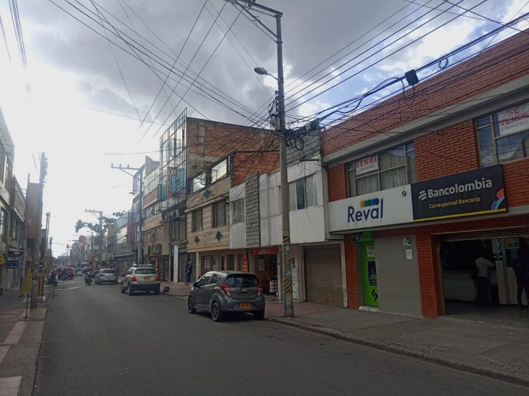 Casa de 7 alcobas en venta en Venecia, Bogotá, 300 m² · foto 2 de 20