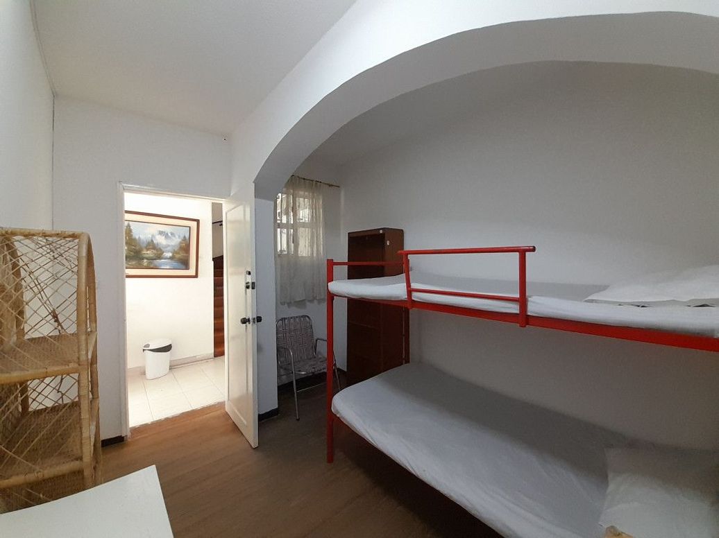 Casa de 18 alcobas en venta en Palermo, Bogotá, 160 m² · foto 8 de 20