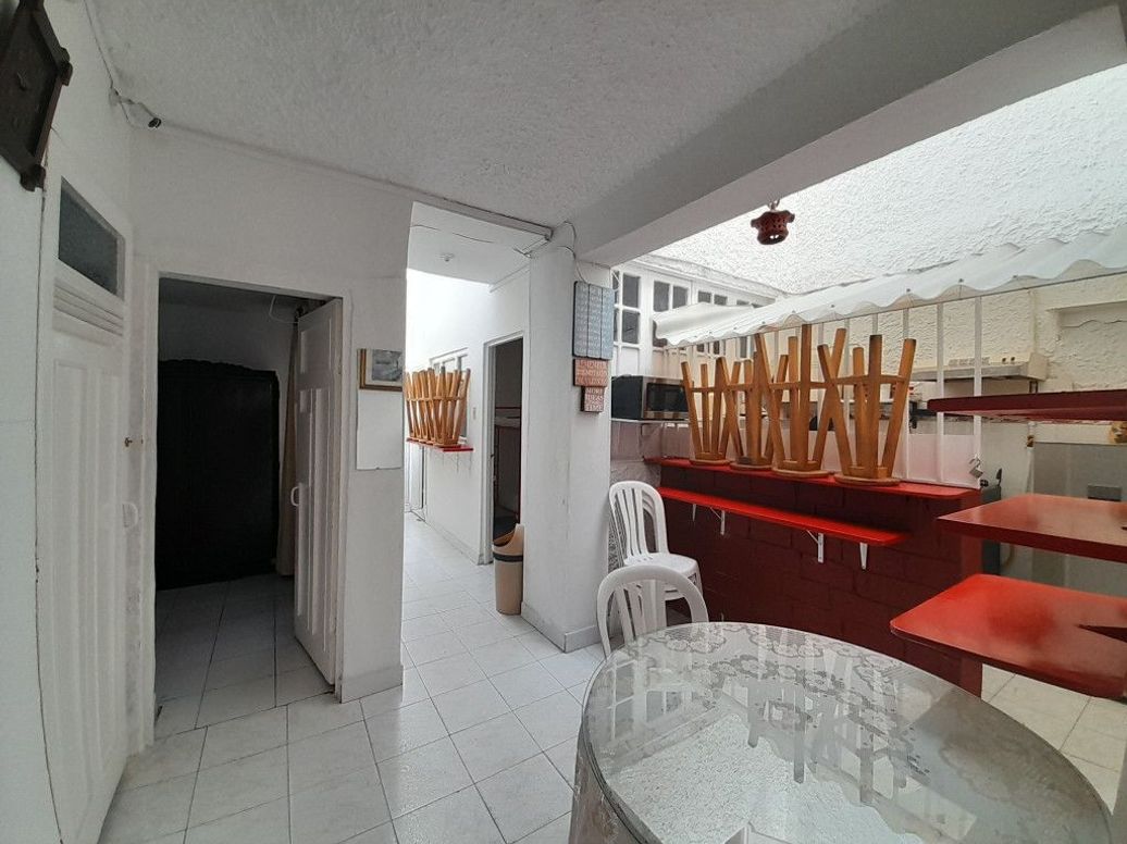 Casa de 18 alcobas en venta en Palermo, Bogotá, 160 m² · foto 10 de 20