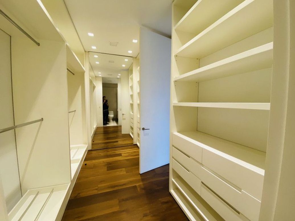 Apartamento de 2 alcobas en venta en El Nogal, Bogotá, 212 m² · foto 4 de 20