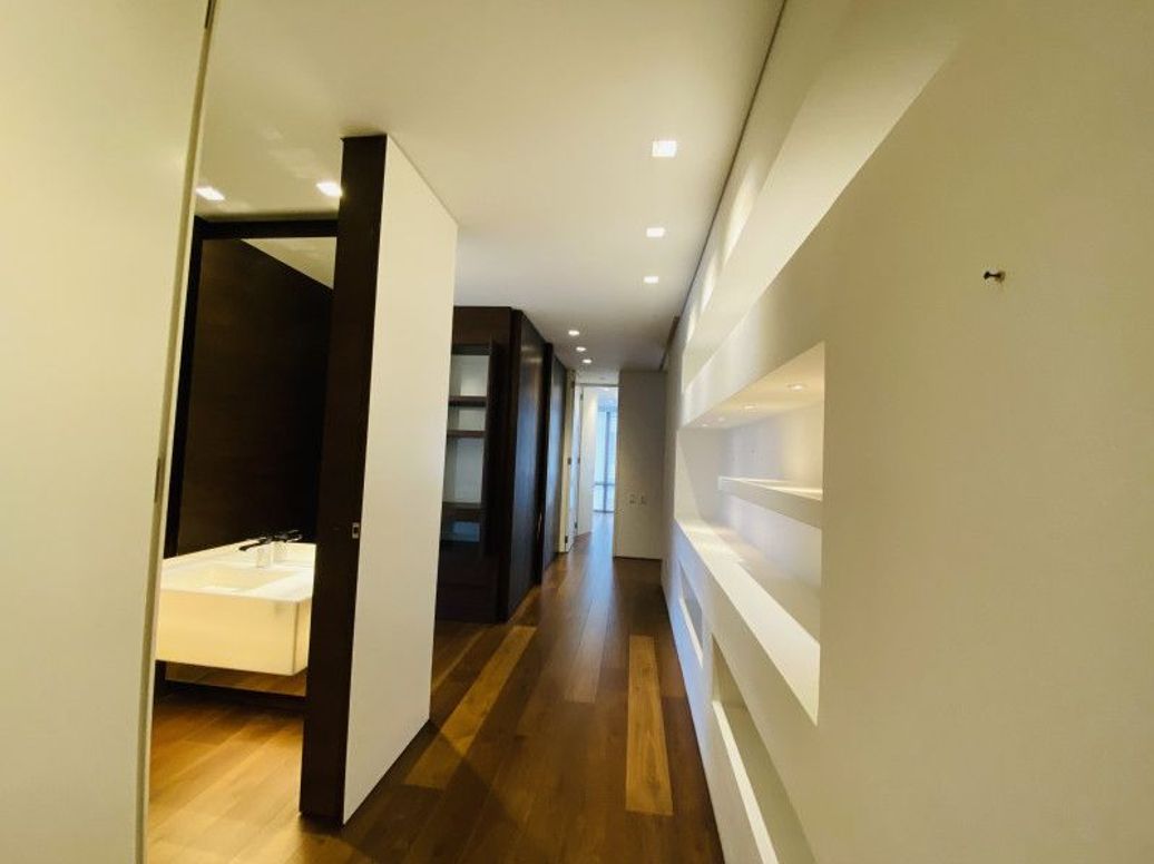 Apartamento de 2 alcobas en venta en El Nogal, Bogotá, 212 m² · foto 8 de 20