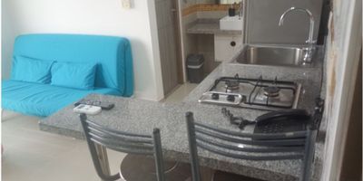 COD: 9396FR473

Venta apartaestudio con permiso turístico amoblado en Salguero, Santa Marta.

El apartaestudio amoblado y con una vista increible hacia la playa ofrece:

Sala, barra tipo americada, cocina equipada e integral, zona de labores,baño equipado y acondicionado, sala de presentacion doble, rueda el TV para la habitación y para la sala, habitación con cama doble, closet´s y balcón que dirige al balcón de la sala.

El Edificio cuenta con restaurante, piscina para adultos y niños, sauna, turco, jacuzzi, gimnasio equipado, mirados 360 panorámico en el últimi piso, dos ascensores. Una oportunidad de invertir con retornor inmediatos, Llamame si consideras que es tuya esta opción.

 

 
