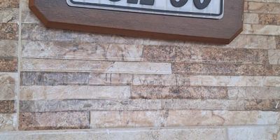 Se vende casa en el barrio Villa del mar consta de tres habitaciones con clóset sala comedor cocina integral área de lavandería con patio dos baños.