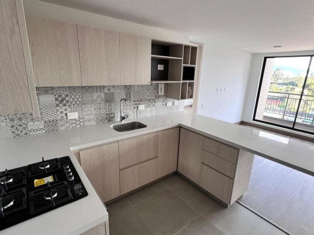 Apartamento de 2 alcobas en venta en Bogotá, Bogotá, 65 m² · foto 2 de 13