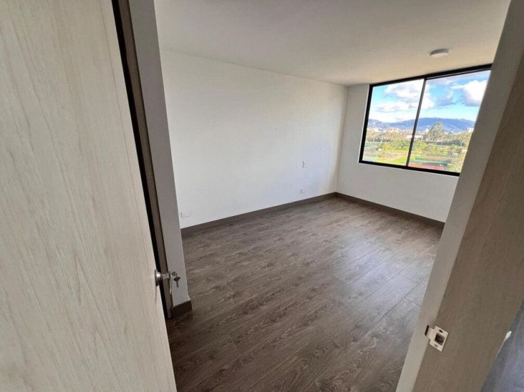 Apartamento de 2 alcobas en venta en Bogotá, Bogotá, 65 m² · foto 8 de 13