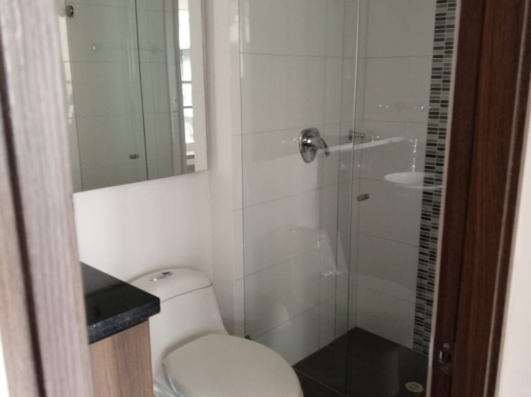 Apartamento de 3 alcobas en arriendo en Cjr Portus, Bogotá, 88 m² · foto 8 de 9