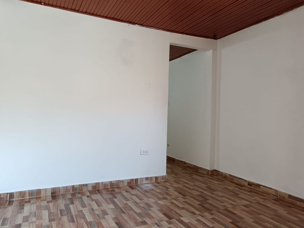 Casa de 6 alcobas en venta en El Nogal, Bogotá, 180 m² · foto 6 de 19