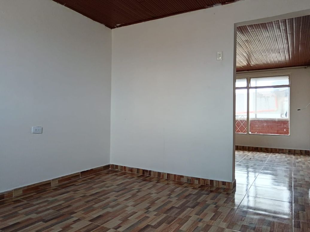 Casa de 6 alcobas en venta en El Nogal, Bogotá, 180 m² · foto 19 de 19