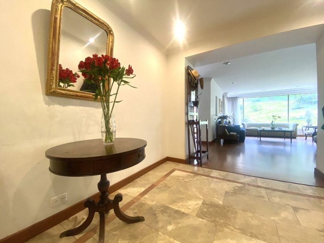 Apartamento de 3 alcobas en venta en Las Acacias, Bogotá, 236 m² · foto 15 de 20