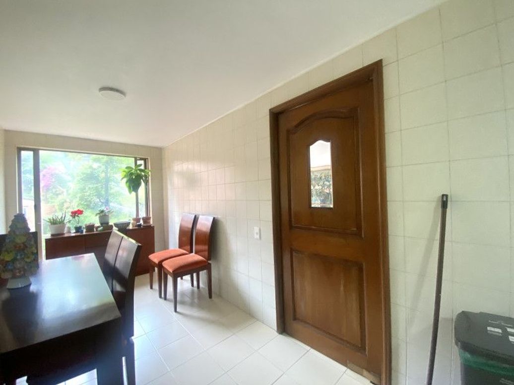 Apartamento de 3 alcobas en venta en Las Acacias, Bogotá, 236 m² · foto 14 de 20
