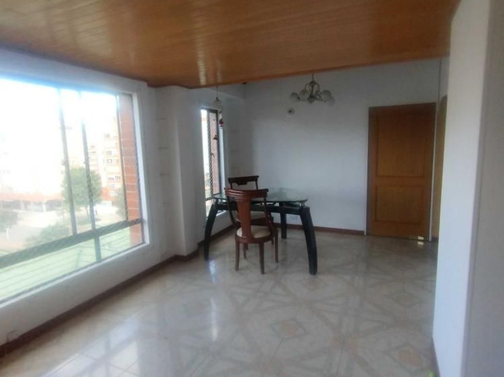 Apartamento de 5 alcobas en venta en Parque Alcala, Bogotá, 130 m² · foto 3 de 20