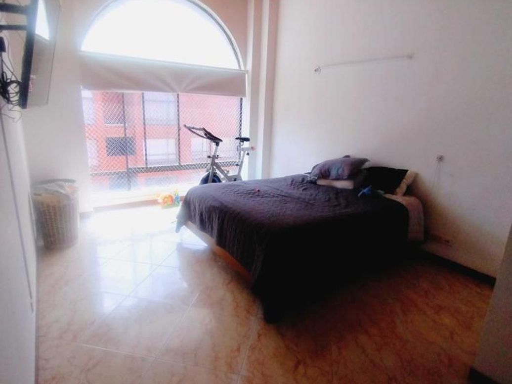 Apartamento de 5 alcobas en venta en Parque Alcala, Bogotá, 130 m² · foto 18 de 20