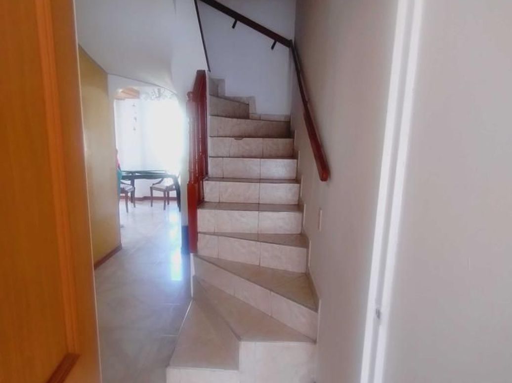 Apartamento de 5 alcobas en venta en Parque Alcala, Bogotá, 130 m² · foto 10 de 20