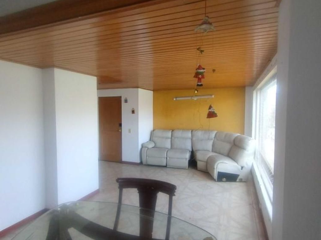 Apartamento de 5 alcobas en venta en Parque Alcala, Bogotá, 130 m² · foto 8 de 20